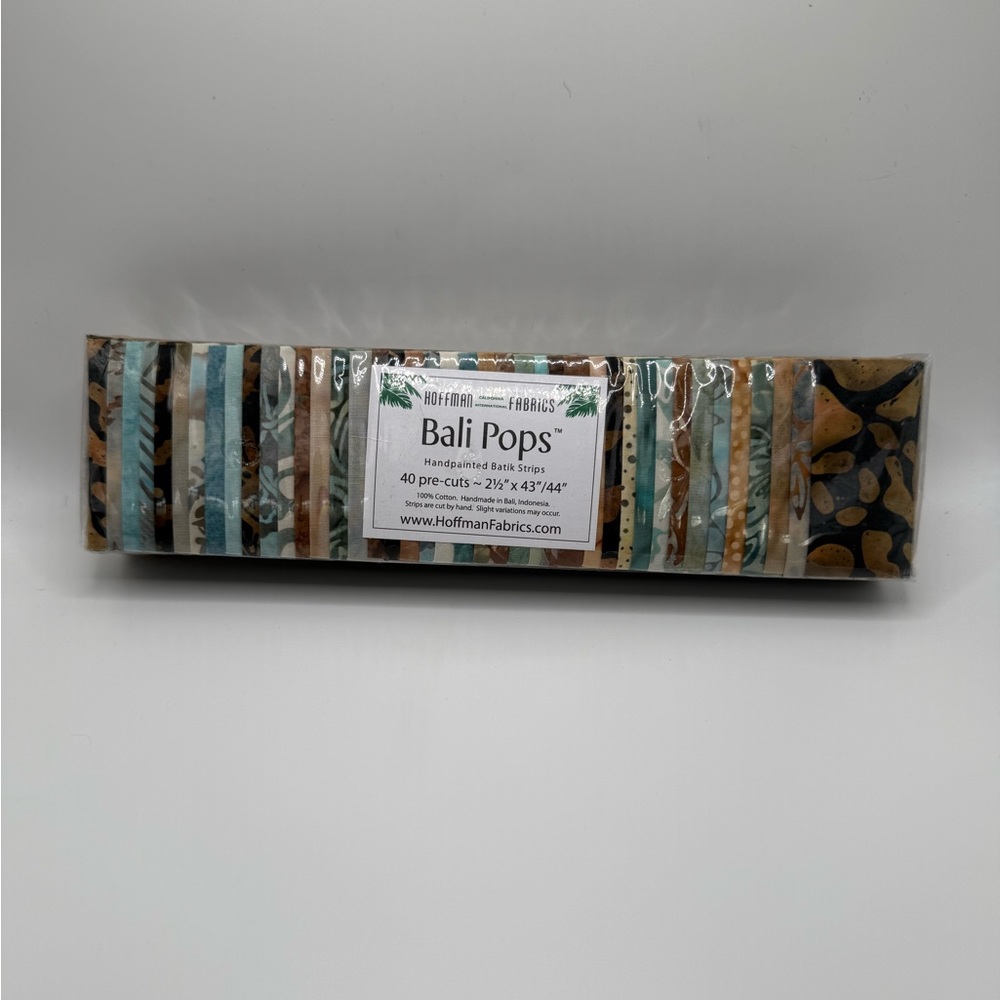 Hoffman Fabrics Bali Pops Brown Sugar